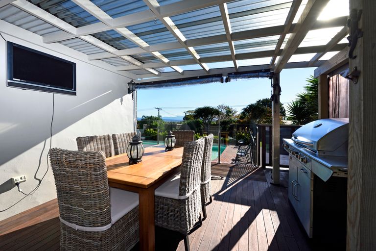 Photo of property in 15 Taupata Street, Stoke, Nelson, 7011