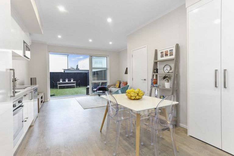 Photo of property in 25 Spotted Dove Road, Hobsonville, Auckland, 0616