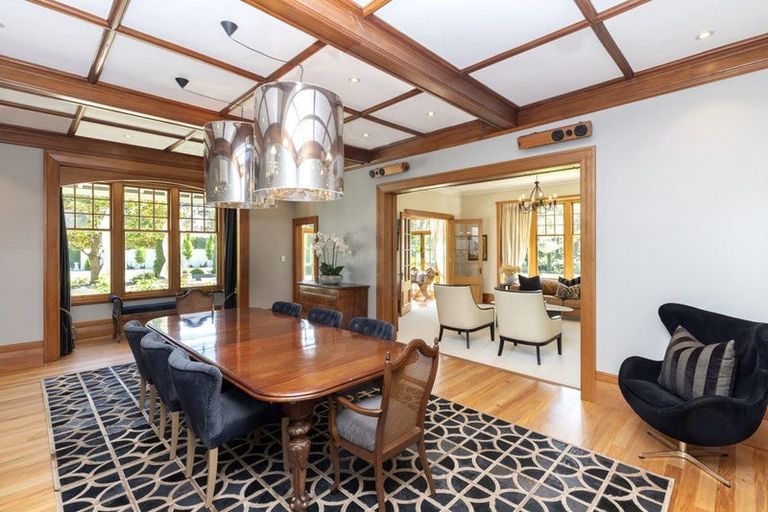 Photo of property in 5 Saint Barnabas Lane, Fendalton, Christchurch, 8052