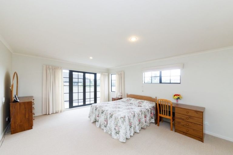 Photo of property in 102 Jickell Street, Hokowhitu, Palmerston North, 4410