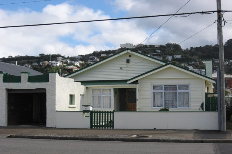 Photo of property in 74 Yule Street, Kilbirnie, Wellington, 6022