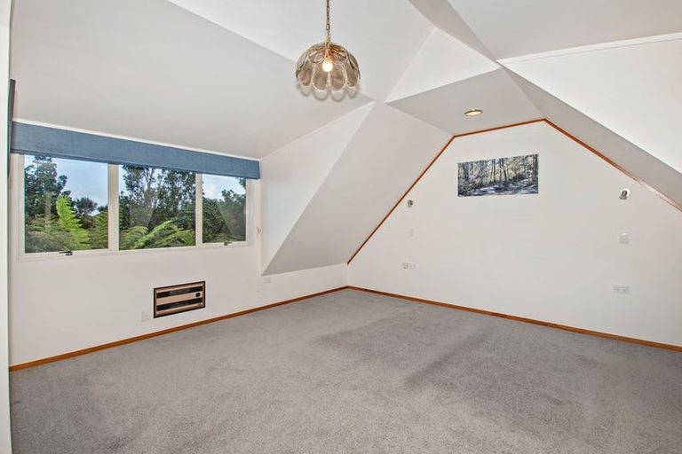 Photo of property in 24 Boeing Road, Onerahi, Whangarei, 0110