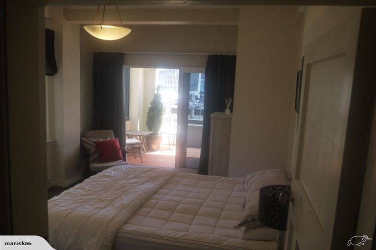 Photo of property in 1/154 Oriental Parade, Oriental Bay, Wellington, 6011