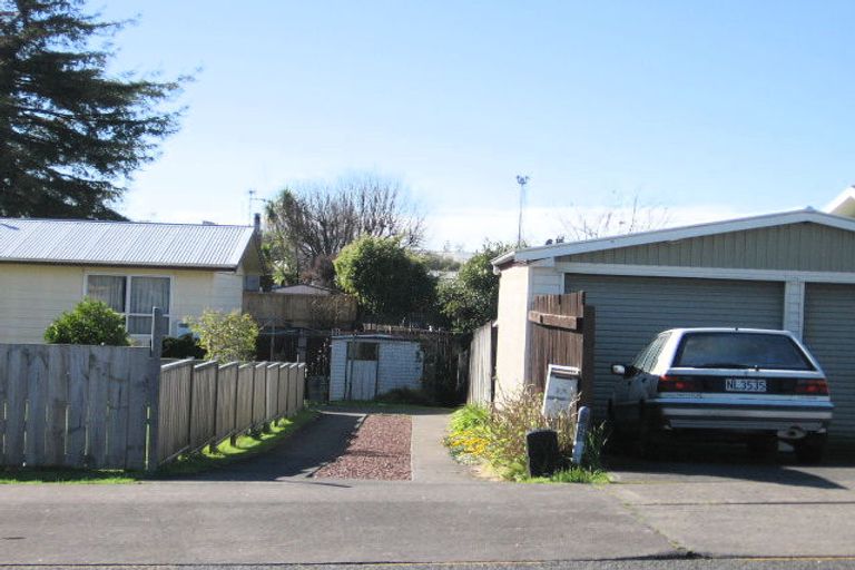 Photo of property in 3a Magnolia Crescent, Nawton, Hamilton, 3200