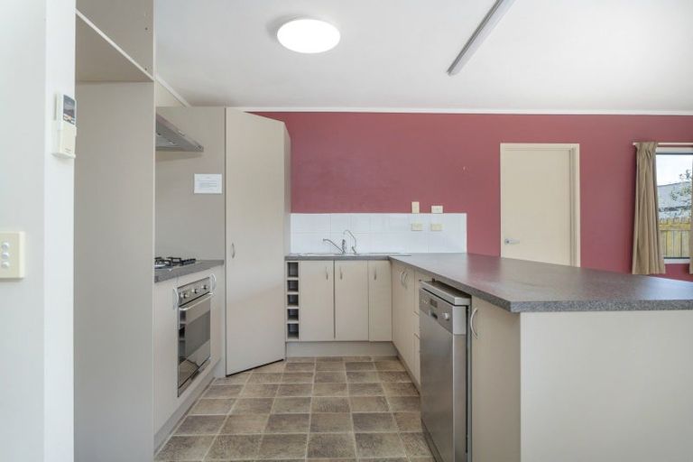 Photo of property in 5 Cholmondeley Crescent, Whitianga, 3510