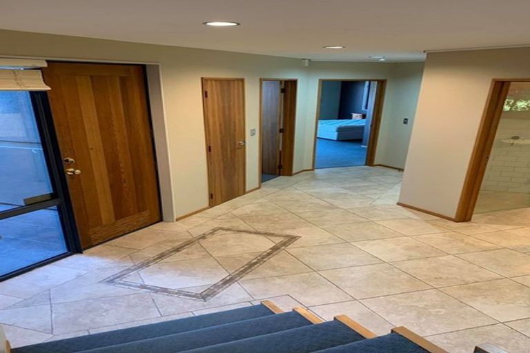 Photo of property in 1-3/1 Matakauri Place, Fernhill, Queenstown, 9300