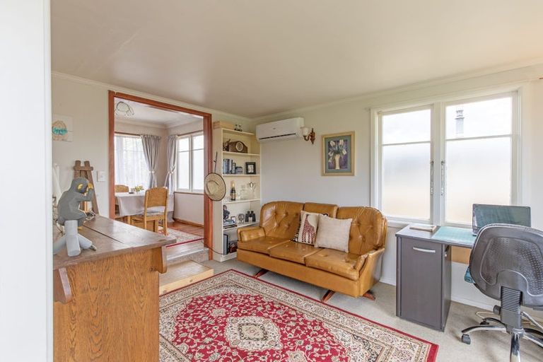 Photo of property in 34 Freyberg Terrace, Waipukurau, 4200