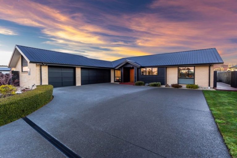 Photo of property in 89 Metehau Street, Marshland, Christchurch, 8083