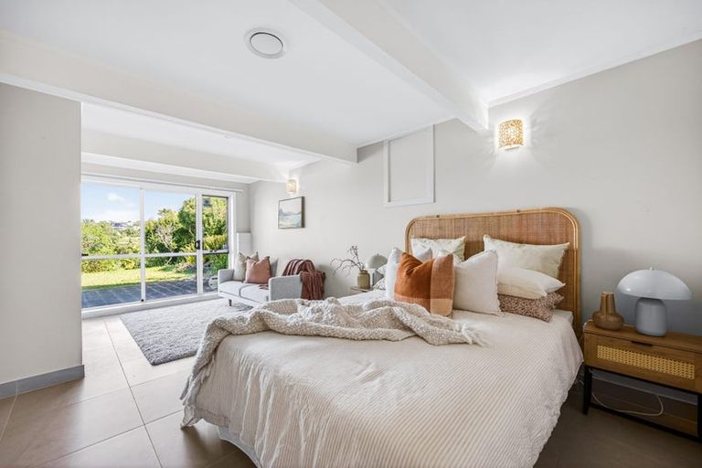 Photo of property in 20 Peter Terrace, Castor Bay, Auckland, 0620