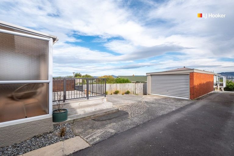 Photo of property in 221 Highcliff Road, Shiel Hill, Dunedin, 9013
