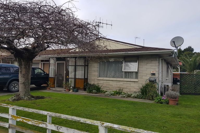 Photo of property in 2/306 Southland Road, Hastings, 4122