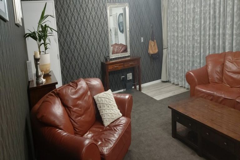 Photo of property in 12b Jones Crescent, Melville, Hamilton, 3206