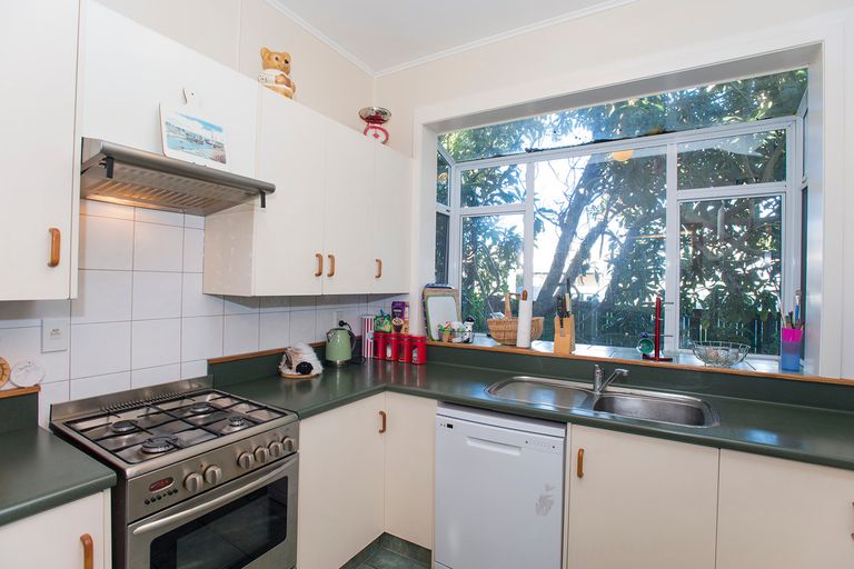 Photo of property in 214 Stout Street, Mangapapa, Gisborne, 4010