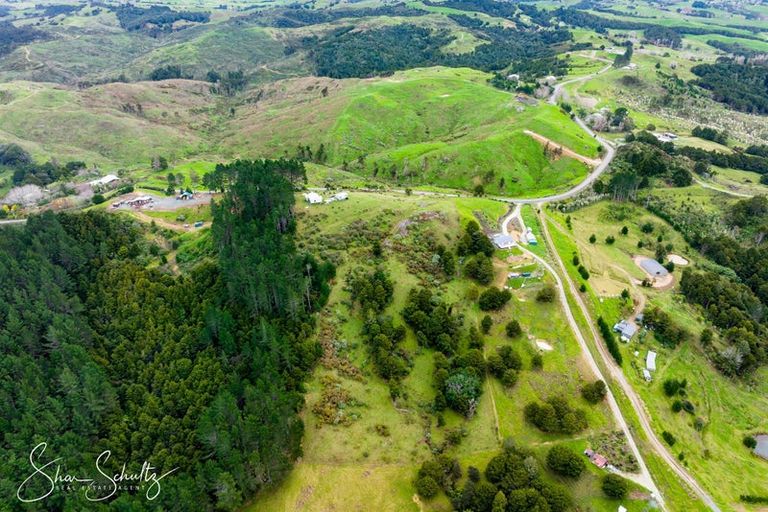 Photo of property in 623 Bickerstaffe Road, Maungaturoto, 0587