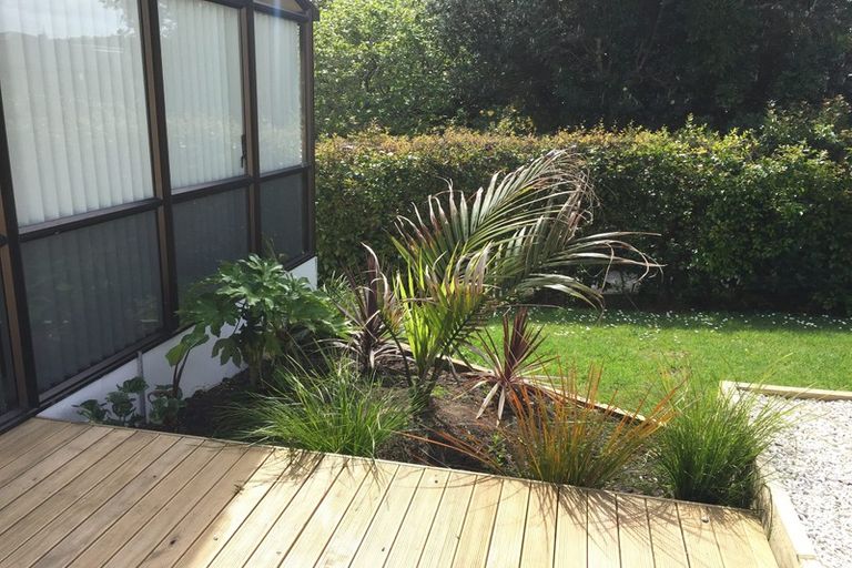 Photo of property in 94 Stanley Road, Glenfield, Auckland, 0629