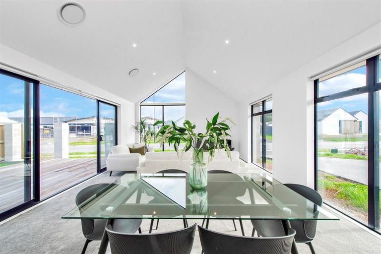 Photo of property in 39 Frank Ernest Crescent, Prebbleton, 7604