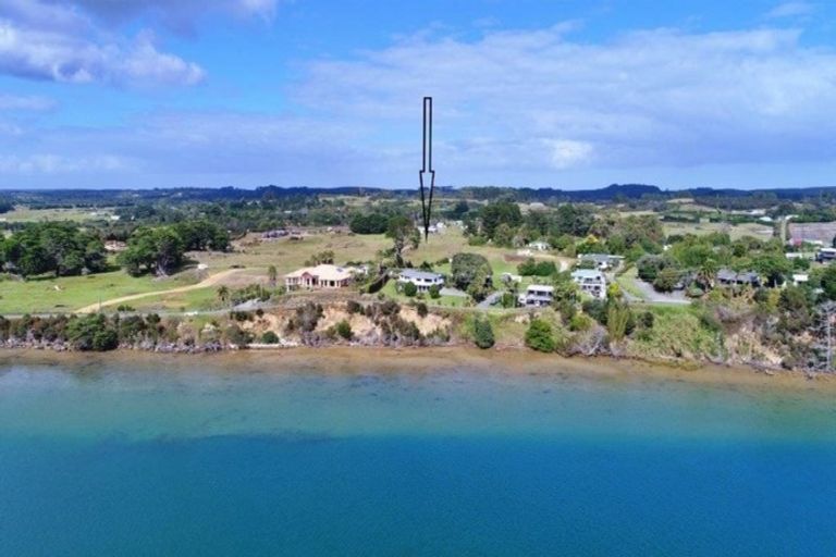 Photo of property in 66 Waterfront Road, Pukenui, Kaitaia, 0484