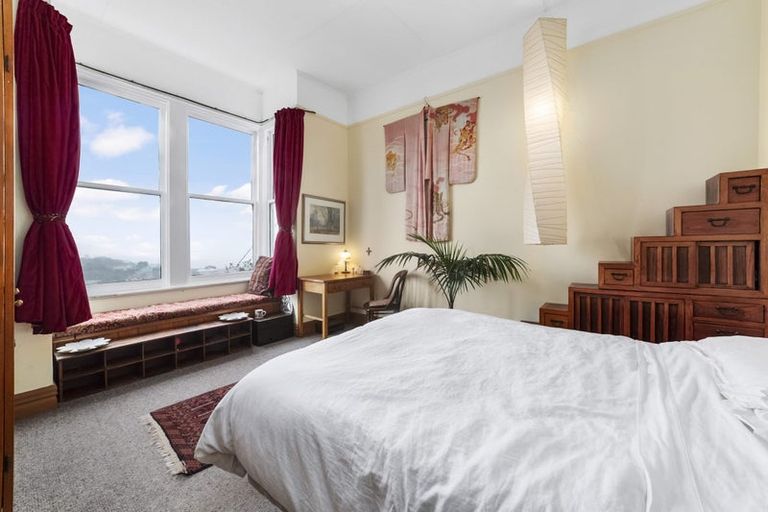 Photo of property in 7 Fairview Crescent, Kelburn, Wellington, 6012