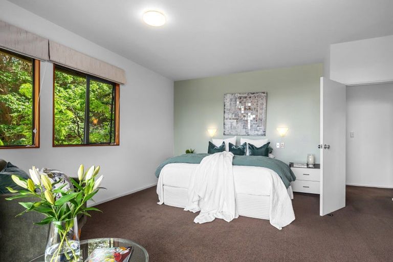 Photo of property in 60 Palmerston Road, Birkenhead, Auckland, 0626