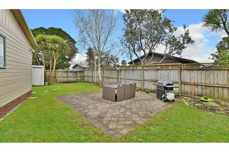 Photo of property in 10b Lane Road, Weymouth, Auckland, 2103