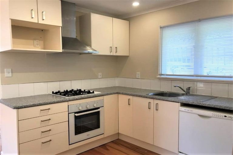 Photo of property in 40 Govett Avenue, Frankleigh Park, New Plymouth, 4310