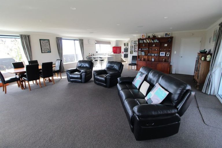 Photo of property in 56 Foley Road, Levels, Timaru, 7975