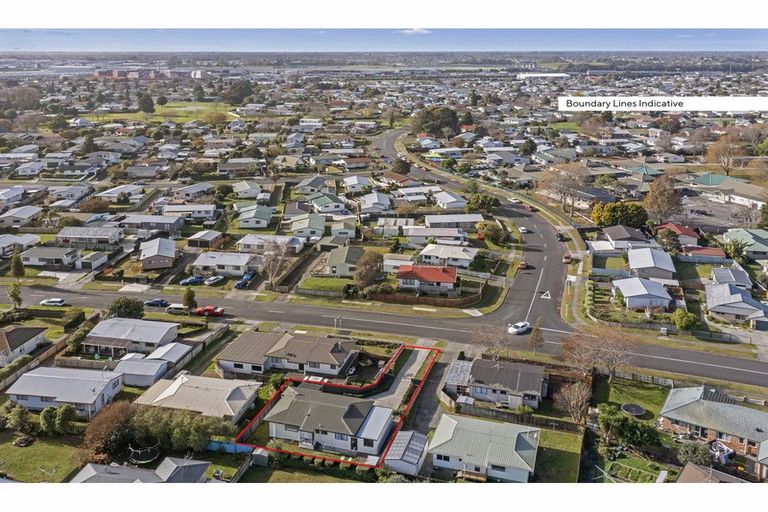 Photo of property in 22 Lloyd Drive, Nawton, Hamilton, 3200