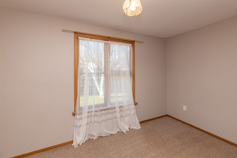 Photo of property in 8 Kain Street, The Pines Beach, 7630