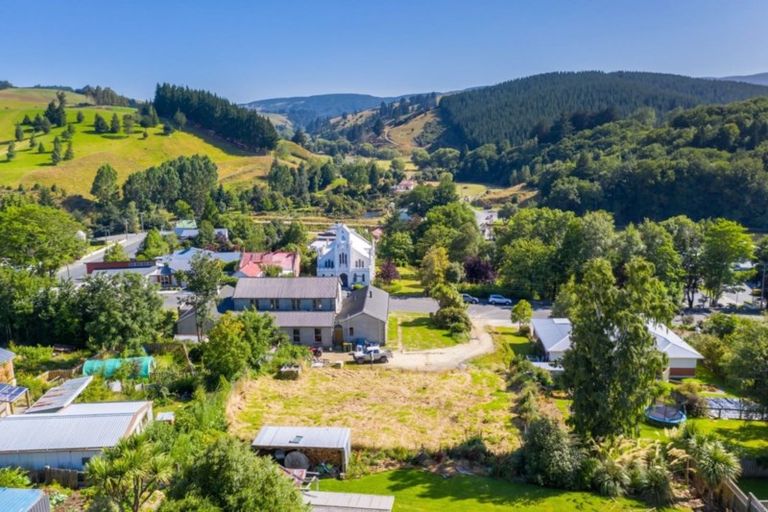 Photo of property in 6 Colonsay Street, Lawrence, 9532