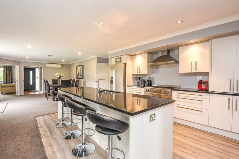 Photo of property in 37 Mariposa Crescent, Aidanfield, Christchurch, 8025