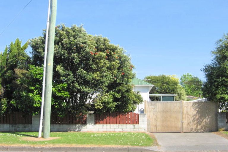 Photo of property in 33 Macdonald Street, Te Hapara, Gisborne, 4010