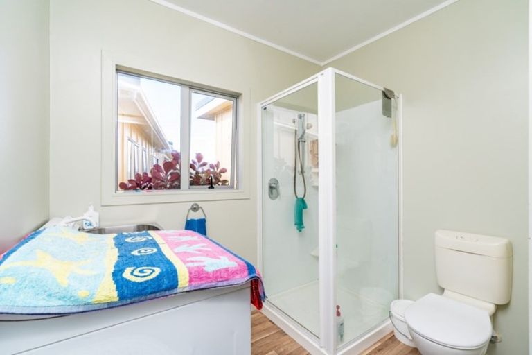 Photo of property in 39b Petley Road, Paparoa, 0571