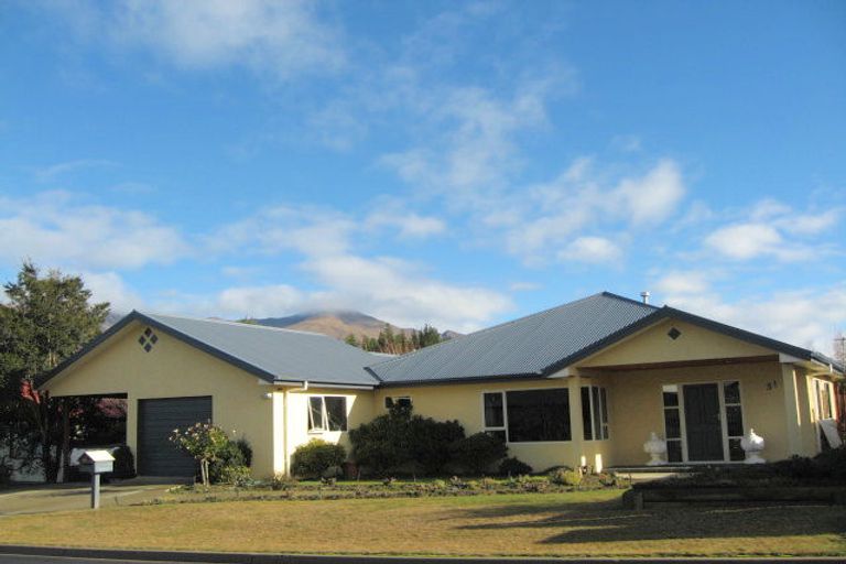 Photo of property in 31 Ragan Lane, Wanaka, 9305