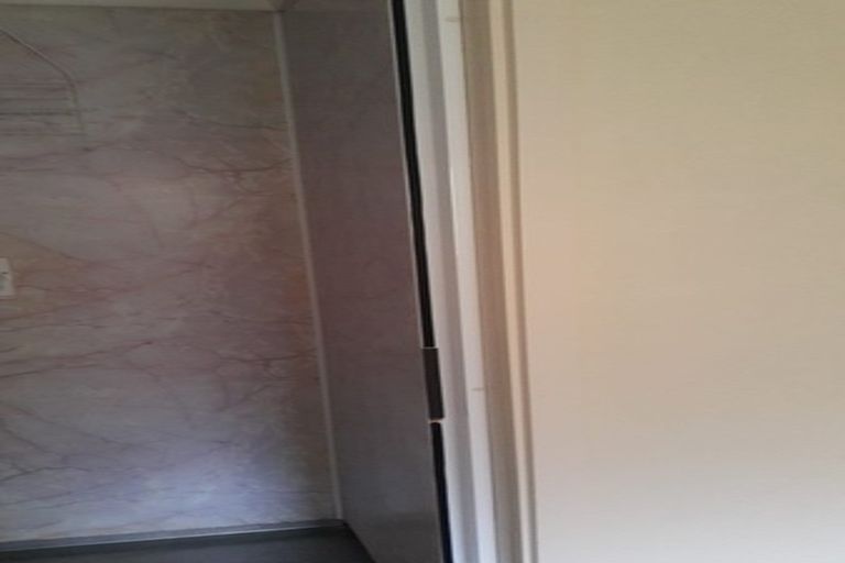 Photo of property in 14 Tatyana Place, Massey, Auckland, 0614