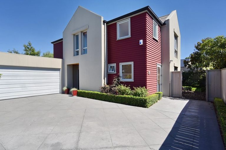 Photo of property in 42 Saint James Avenue, Papanui, Christchurch, 8053