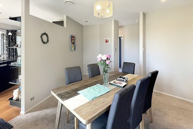 Photo of property in 191 Harakeke Road, Te Horo, Otaki, 5581