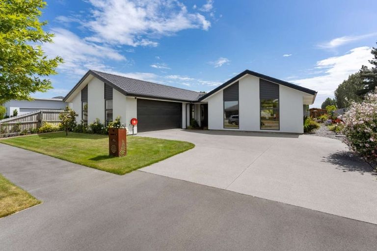 Photo of property in 10 Alexandrina Street, Marshland, Christchurch, 8083