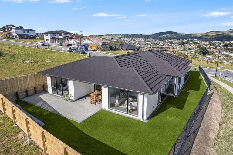 Photo of property in 189 John Burke Drive, Aotea, Porirua, 5024