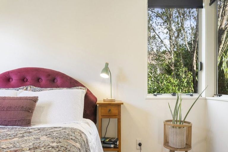 Photo of property in 21a Willerton Avenue, New Lynn, Auckland, 0600