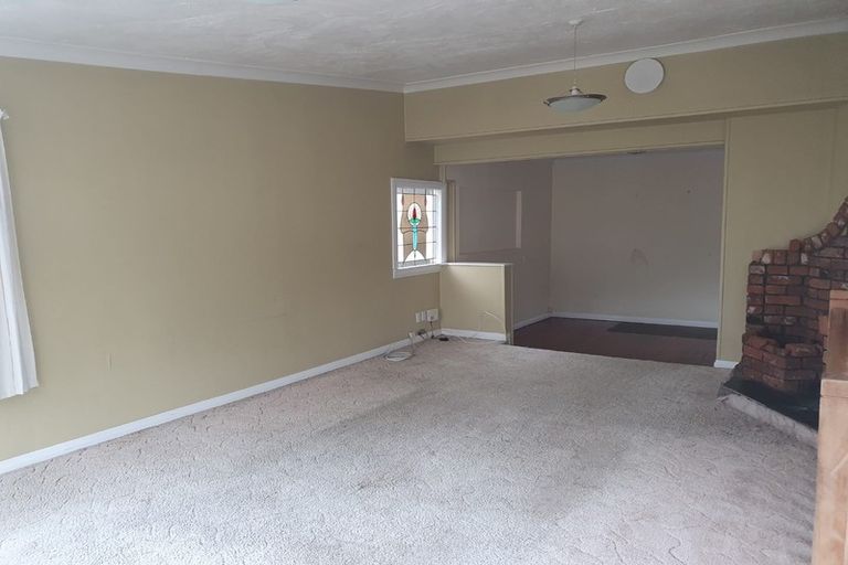 Photo of property in 49 Dorset Avenue, Westown, New Plymouth, 4310