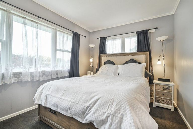 Photo of property in 84 Folkestone Drive, Flaxmere, Hastings, 4120