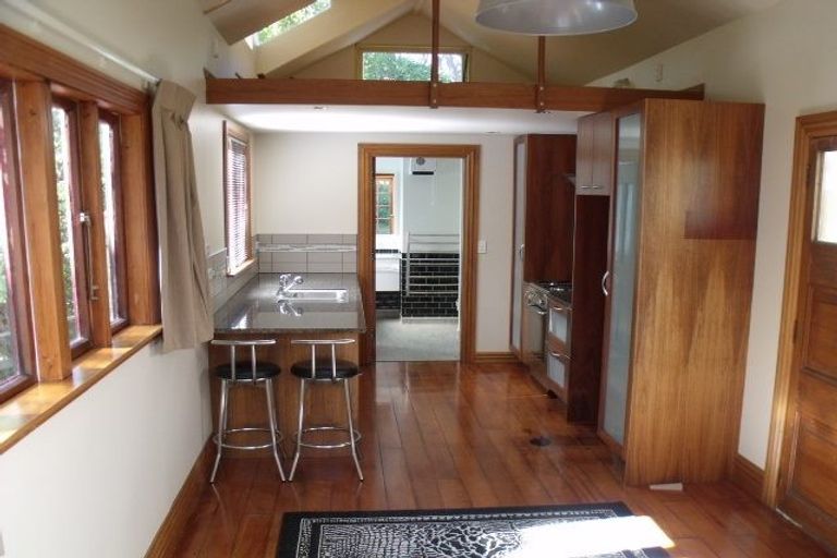 Photo of property in 27 Moffitt Street, Vogeltown, Wellington, 6021