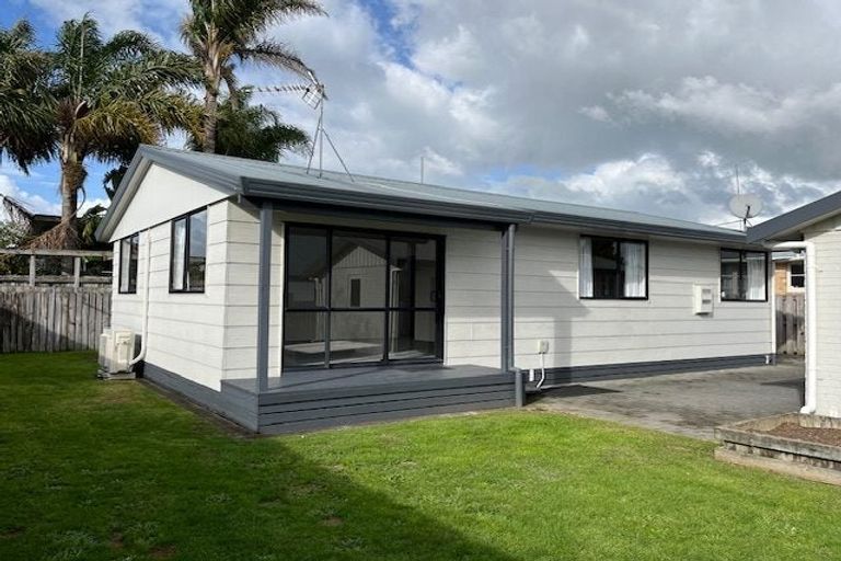 Photo of property in 8 Hudson Street, Riverlea, Hamilton, 3216