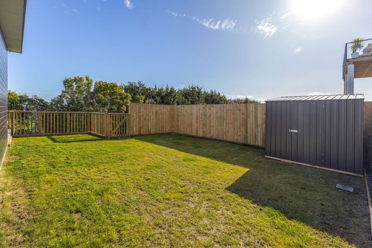 Photo of property in 94 Kotare Street, Waikanae, 5036