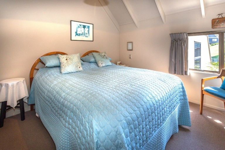 Photo of property in 118 Bambury Place, Onemana, Whangamata, 3691