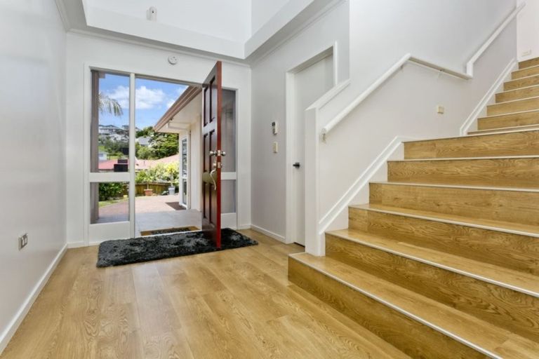 Photo of property in 5 Alice Place, Hillcrest, Auckland, 0627