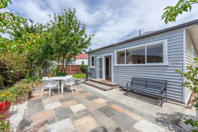 Photo of property in 35 Dampier Street, Woolston, Christchurch, 8023