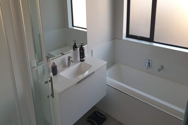 Photo of property in 52 Midlane Crescent, Appleby, Richmond, 7020