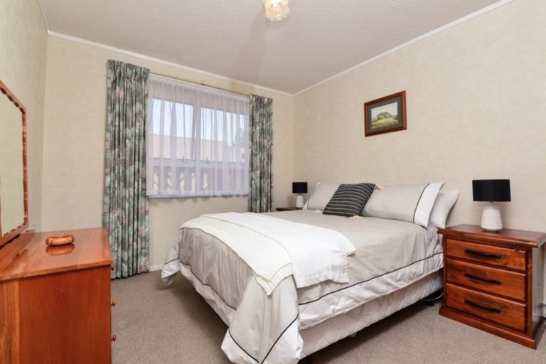 Photo of property in 62 Ashurst Avenue, Pukete, Hamilton, 3200