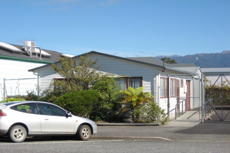 Photo of property in 20a Wakefield Street, Westport, 7825